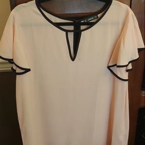 Flutter Sleeved Blouse